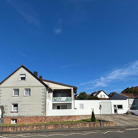 Fewo Buedingen - Landhaus Exterior foto